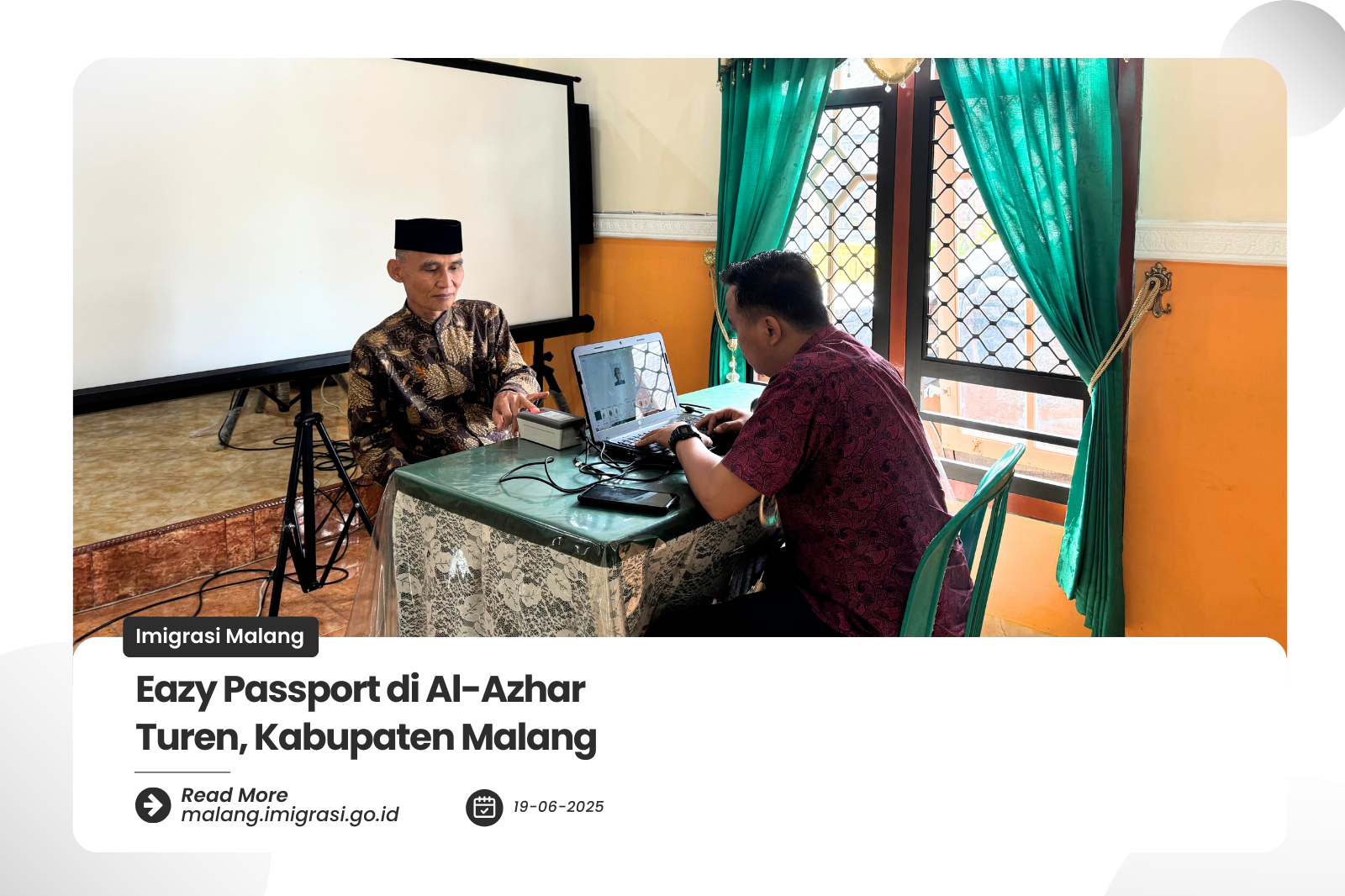 Eazy Passport di Al Azhar Turen Kabupaten Malang