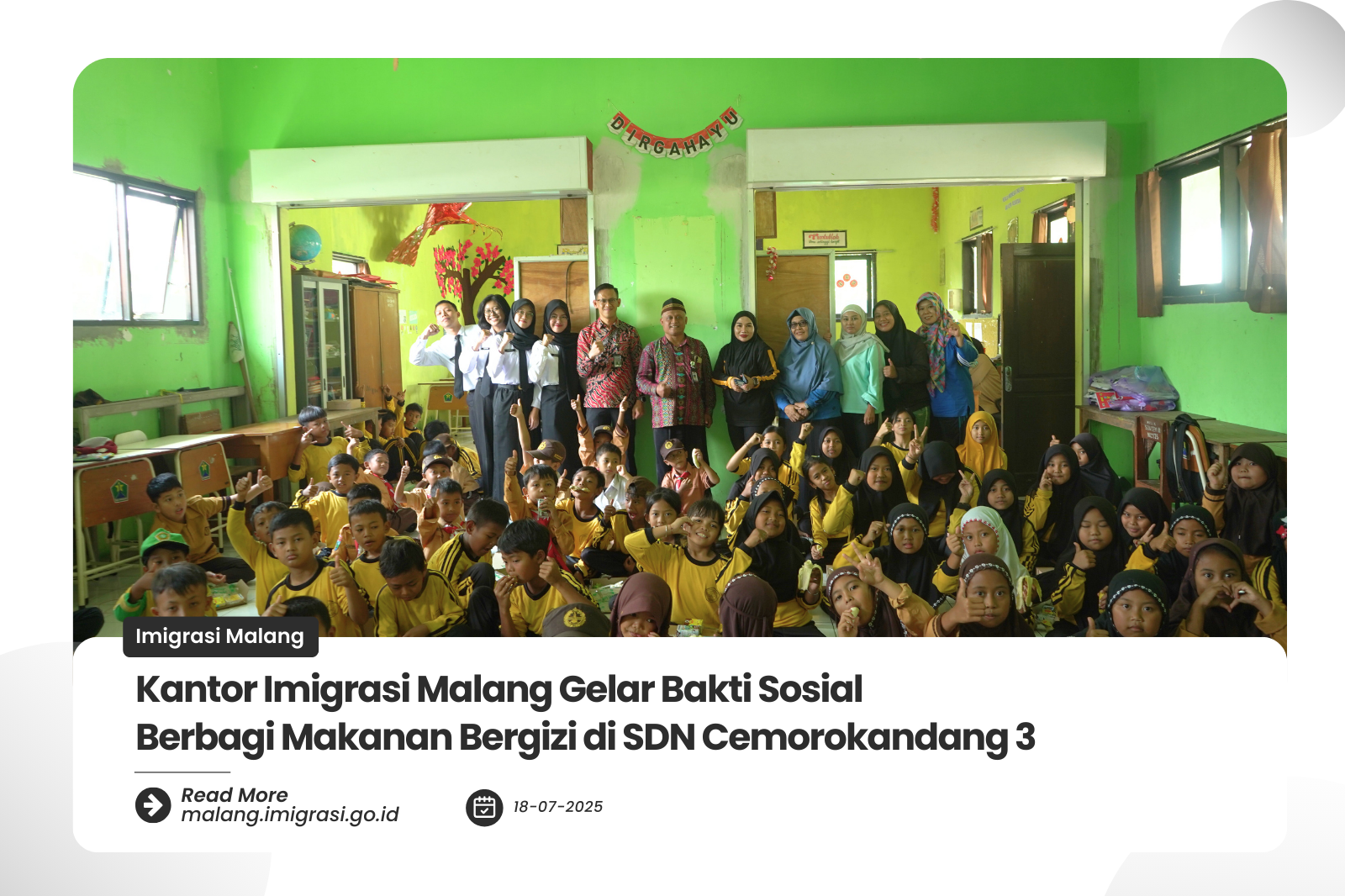 Kantor Imigrasi Malang Gelar Bakti Sosial Berbagi Makanan Bergizi di SDN Cemorokandang 3